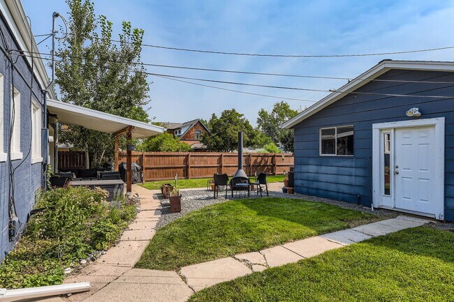 Building Photo - Charming 4-Bedroom Denver Home in West Hig...