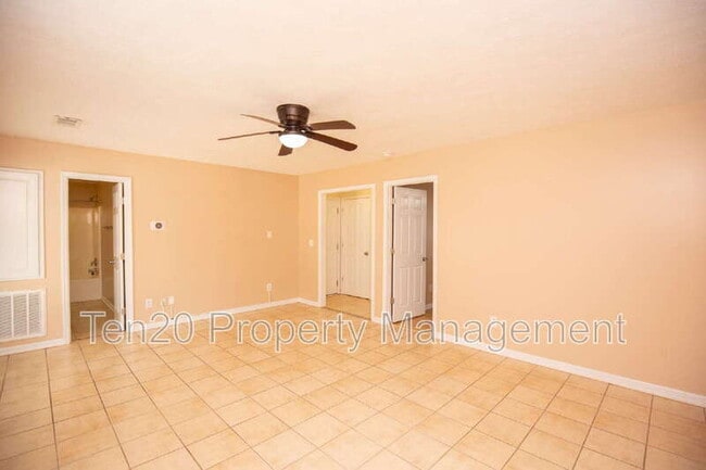 Building Photo - 2809 Dotti Dr