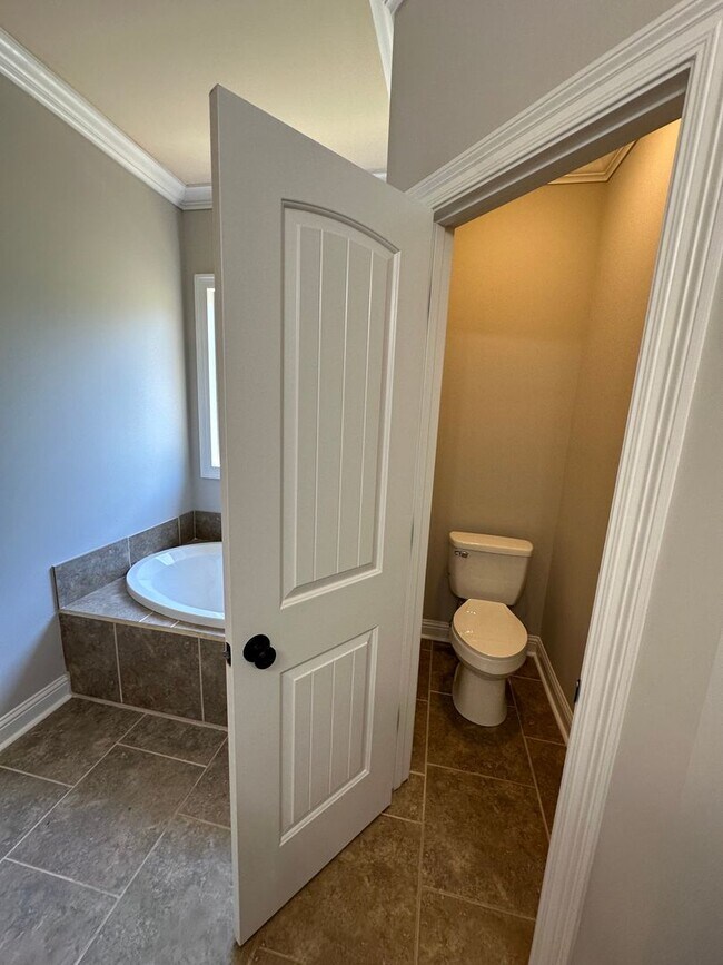 Building Photo - Located in the Redland Elementary and Middle School district.