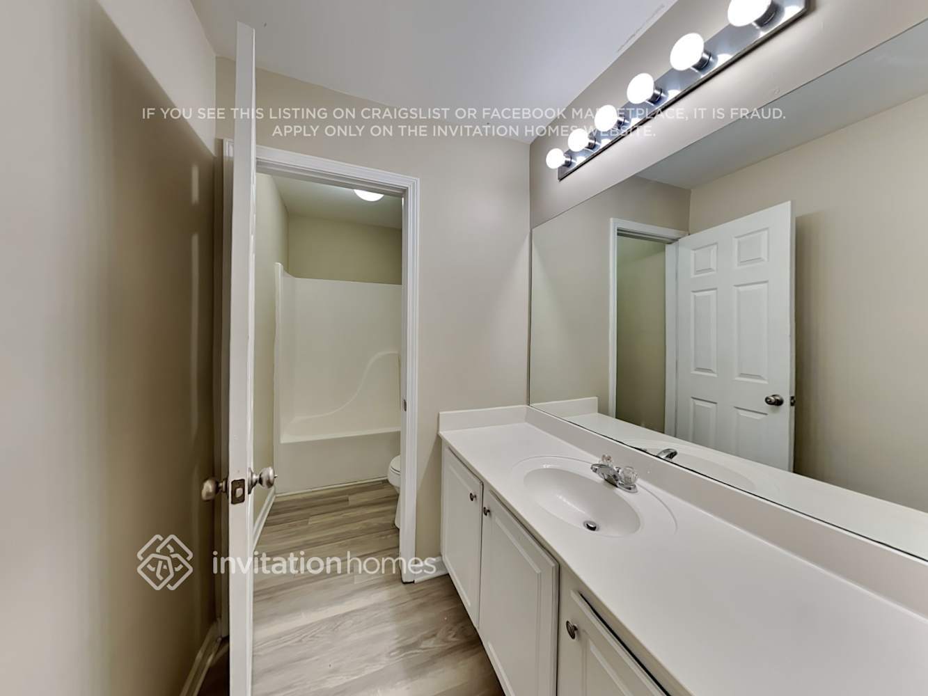 Building Photo - 4328 Savannah Dr