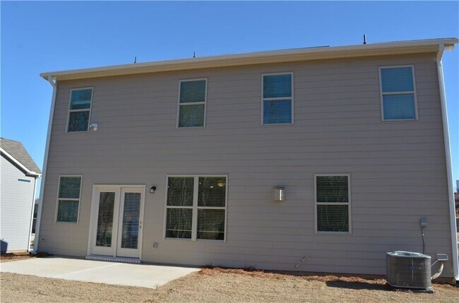 Building Photo - 215 Hellen Vly Dr