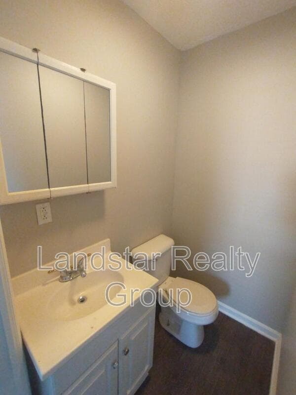 Building Photo - 5611 Johnsontown Rd