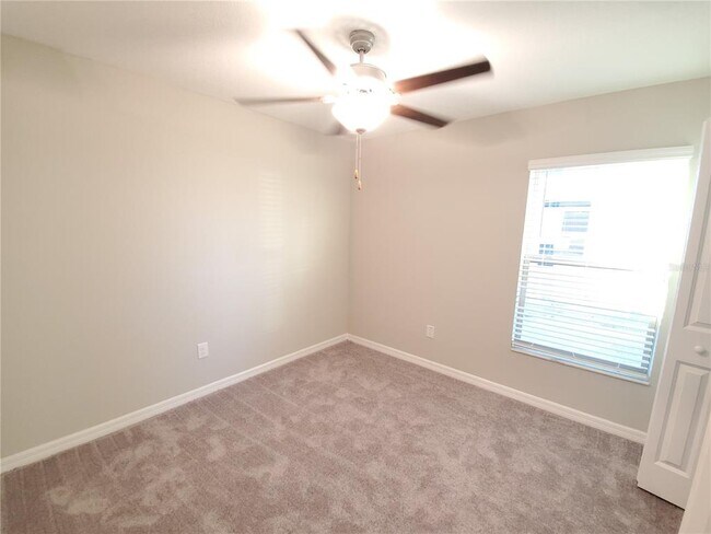 Building Photo - 10353 Scarlet Skimmer Dr