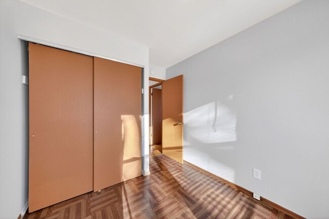 Building Photo - 8908 Scottdale Ave