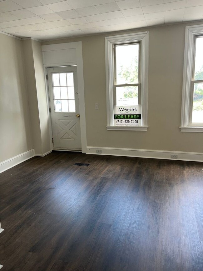 Building Photo - Newly renovated 2 bedroom House near Carlisle school complex
