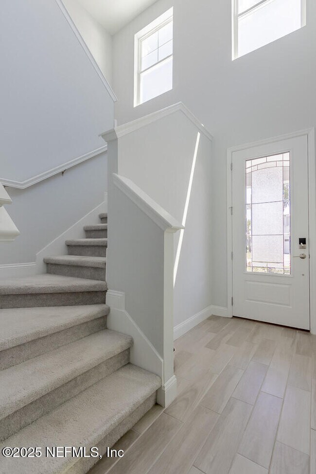 Building Photo - 348 Clifton Bay Lp