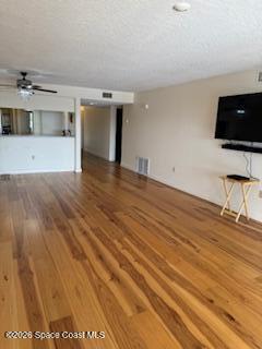 Building Photo - 3613 S Banana River Blvd