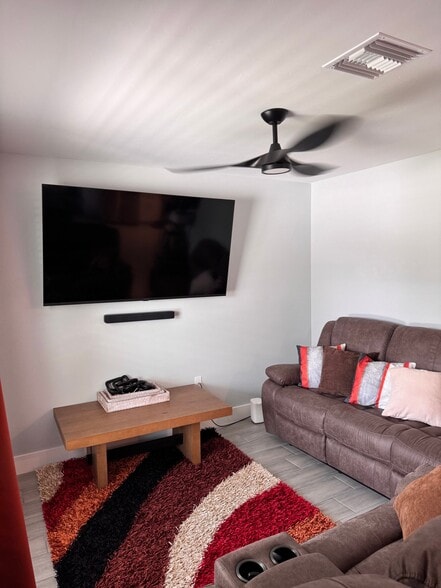 Building Photo - 3665 Michigan Ave