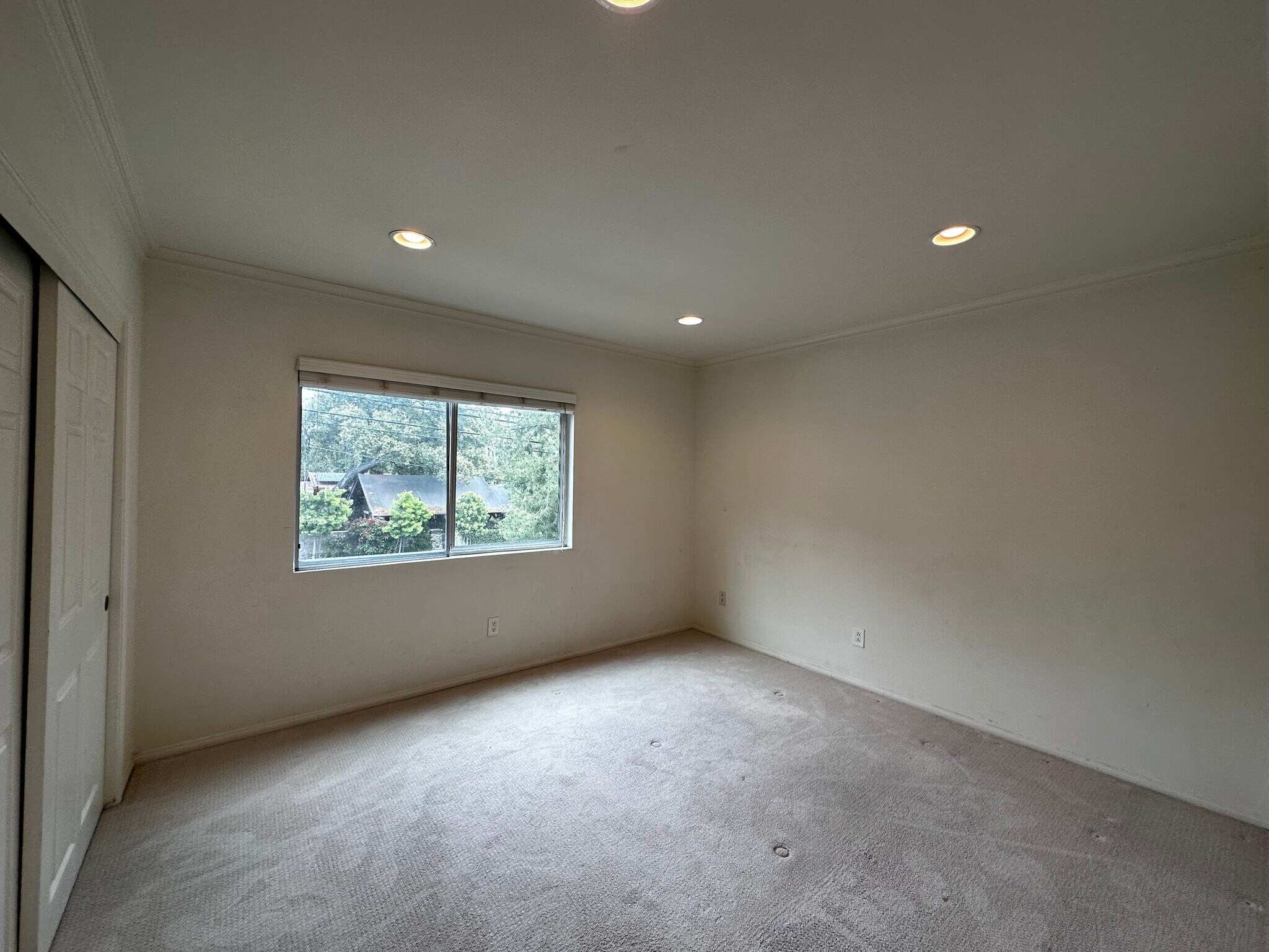 2nd Bedroom - 1015 N Michillinda Ave
