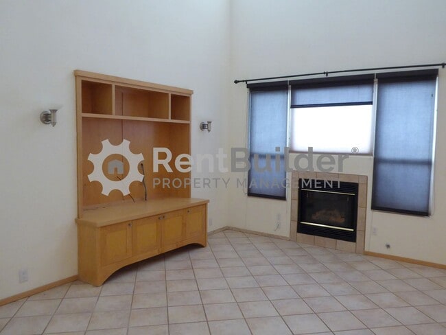 Building Photo - CALL US TODAY AT (505) 808-6467 TO SCHEDUL...