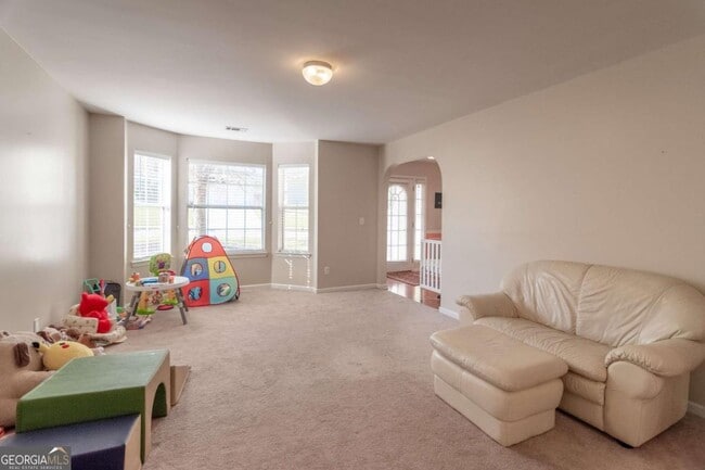 Building Photo - 7377 Spoleto Loop