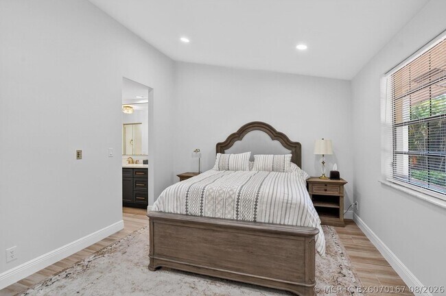 Building Photo - 7917 La Mirada Dr