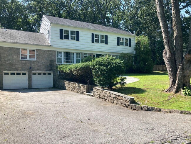 Building Photo - 20 Springdale Rd