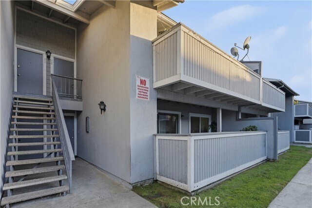 Building Photo - 1250 S Brookhurst St