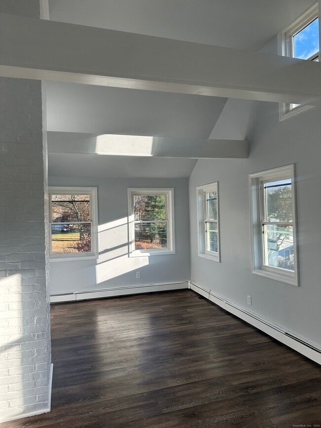 Building Photo - 75 Broad St