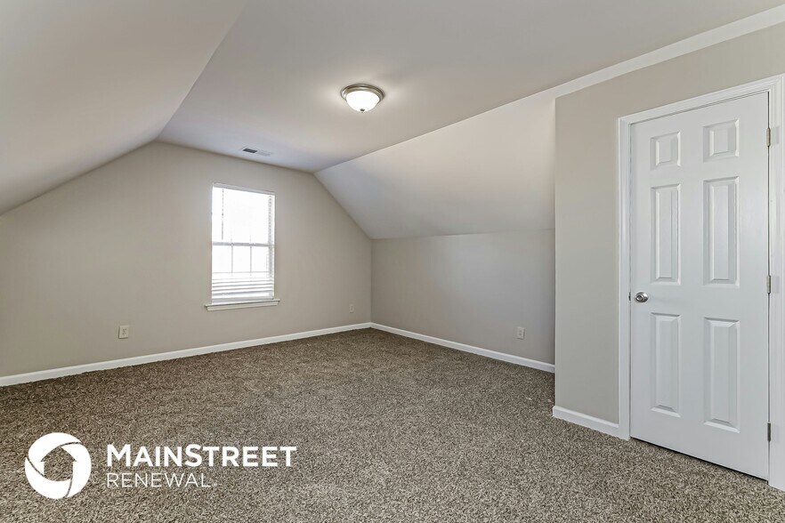 Building Photo - 5377 Ragan Ridge Dr