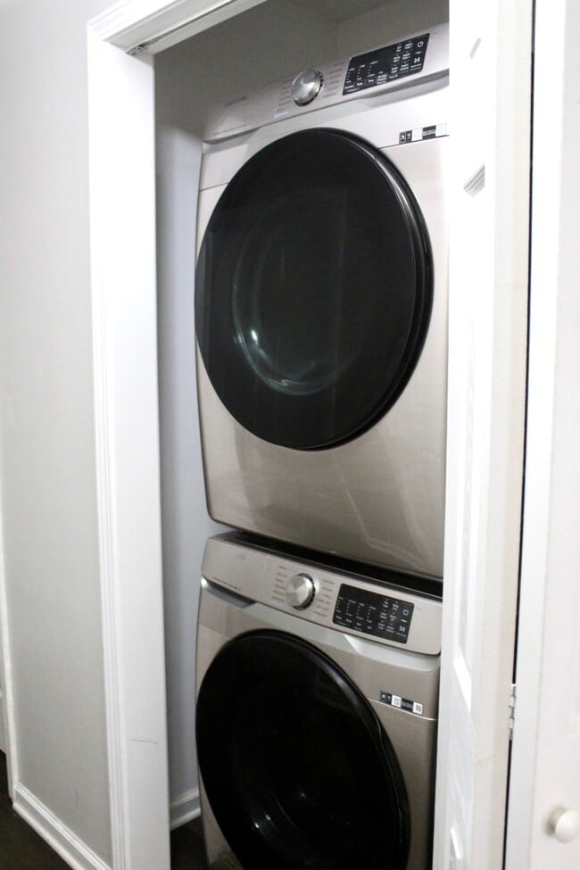 Building Photo - 100 Tyger Meadow Rd