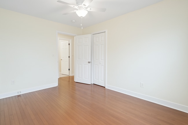 Building Photo - 61 Cooper St