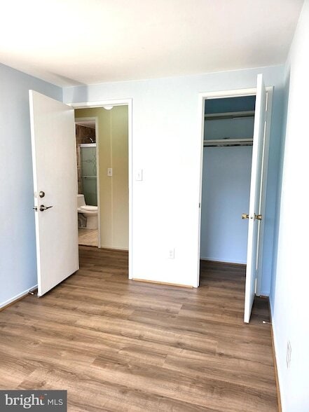 Building Photo - 9668 Brassie Way