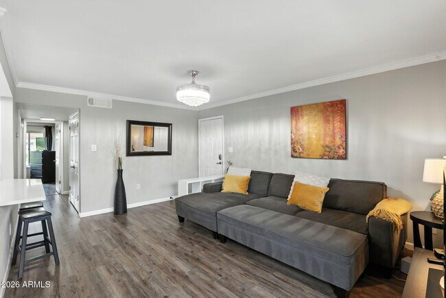 Building Photo - 3500 Hayden Rd