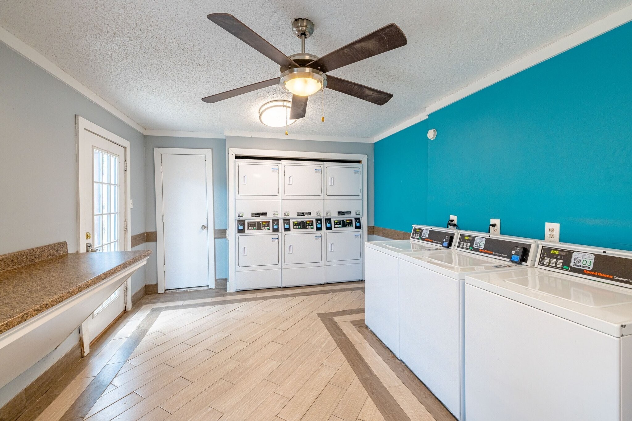 Building Photo - 531 Bedford Rd