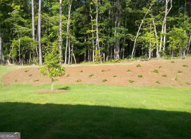 Building Photo - 124 Vivian Ln