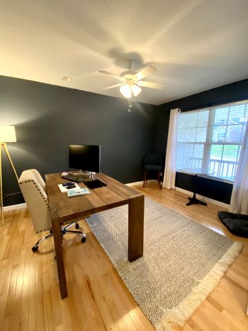 Building Photo - 500 Monticello Pl