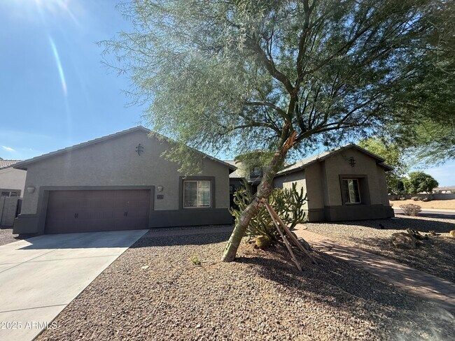 Building Photo - 3123 W Melody Dr