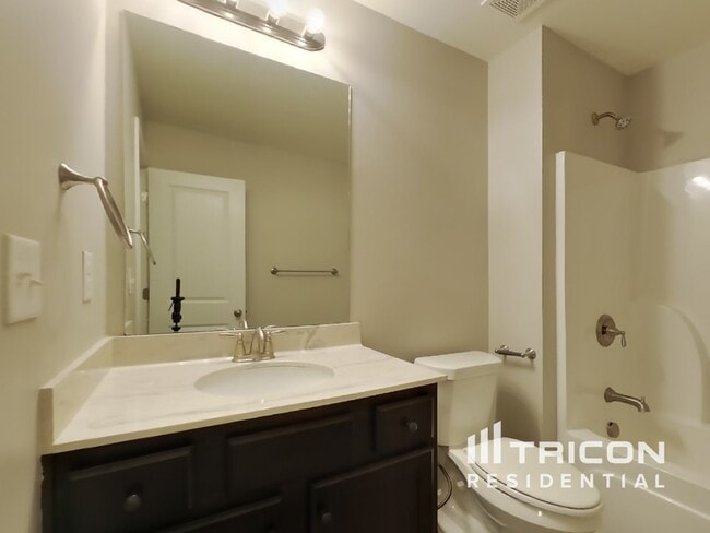 Building Photo - 4110 Tarnwood Pl