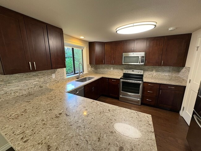 Building Photo - 4300 Bryce Dr