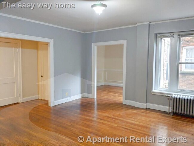 Building Photo - 7 Craigie Cir