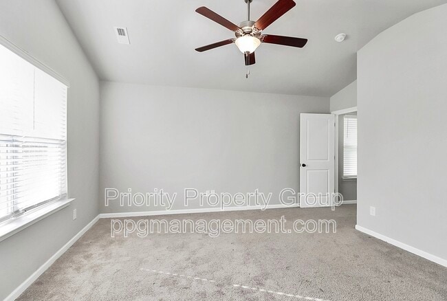 Building Photo - 9054 Stoney Waters Ct