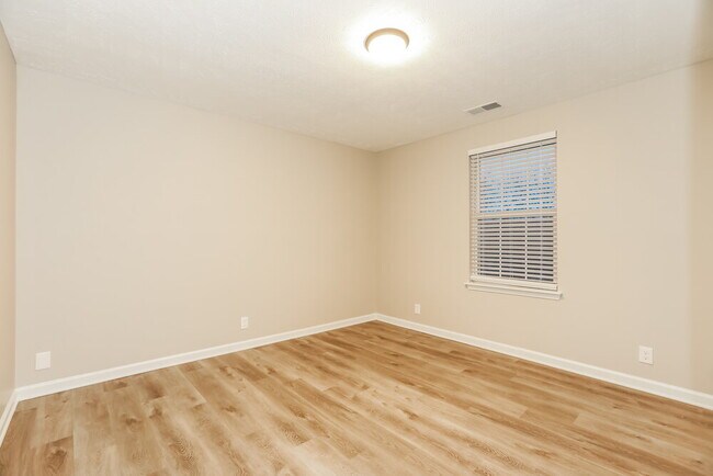 Building Photo - 4505 Hunters Green Cir