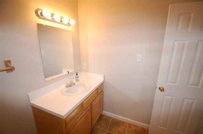 Building Photo - 11815 Chetman Dr