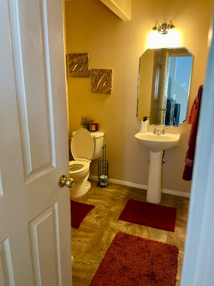 Building Photo - 10823 Monterey Bay Ct NW