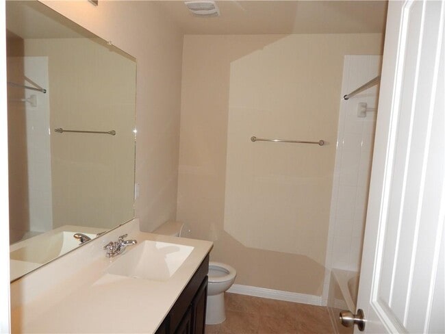 Building Photo - 13501 Bauhaus Bnd