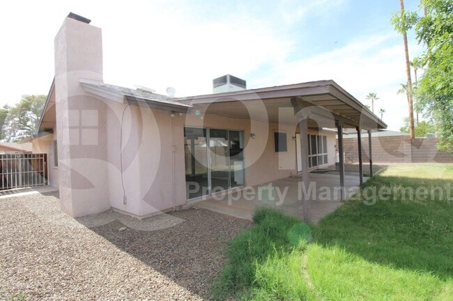 Building Photo - 6737 S Newberry Rd