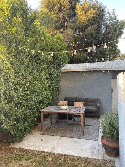 Building Photo - 607 Garfield Ave