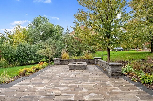 Building Photo - 17659 63rd Pl N