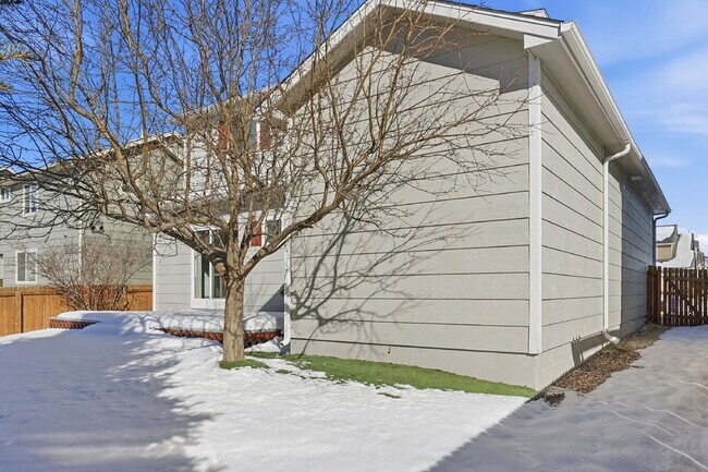 Building Photo - $2,340.95 with $300 off the first month's rent- 3 Bedrooms, 2.2 Bathrooms, Single Family Home in ...