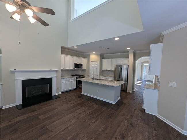 Building Photo - 4920 Hidden Meadow Dr