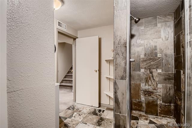 Building Photo - 2826 S Zenobia St