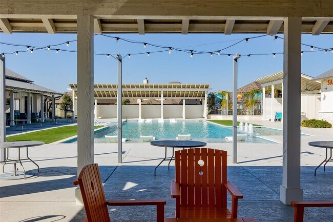 Building Photo - 252 Clear Frk Lp