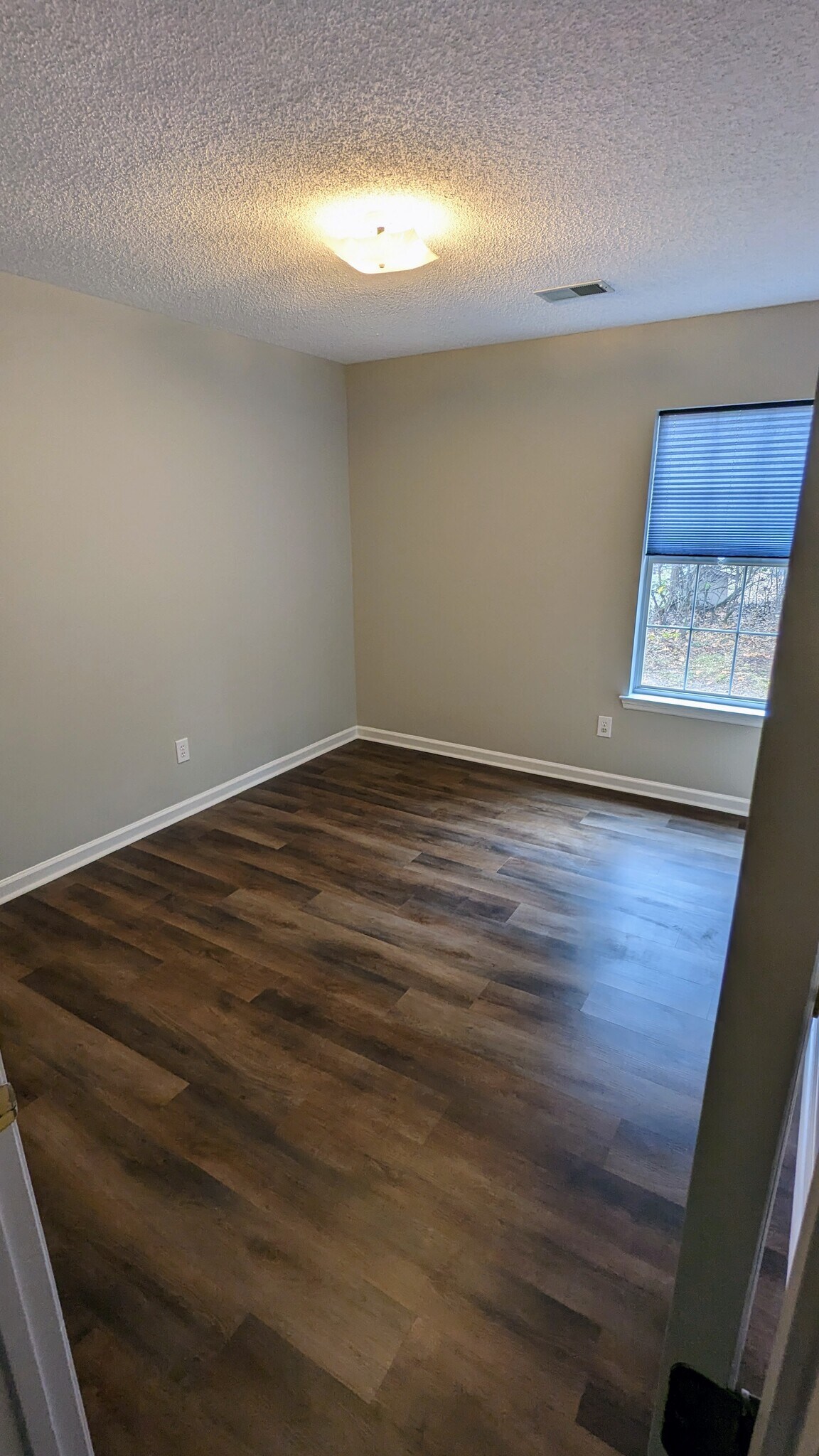 Building Photo - 205 Rice Hill Ct