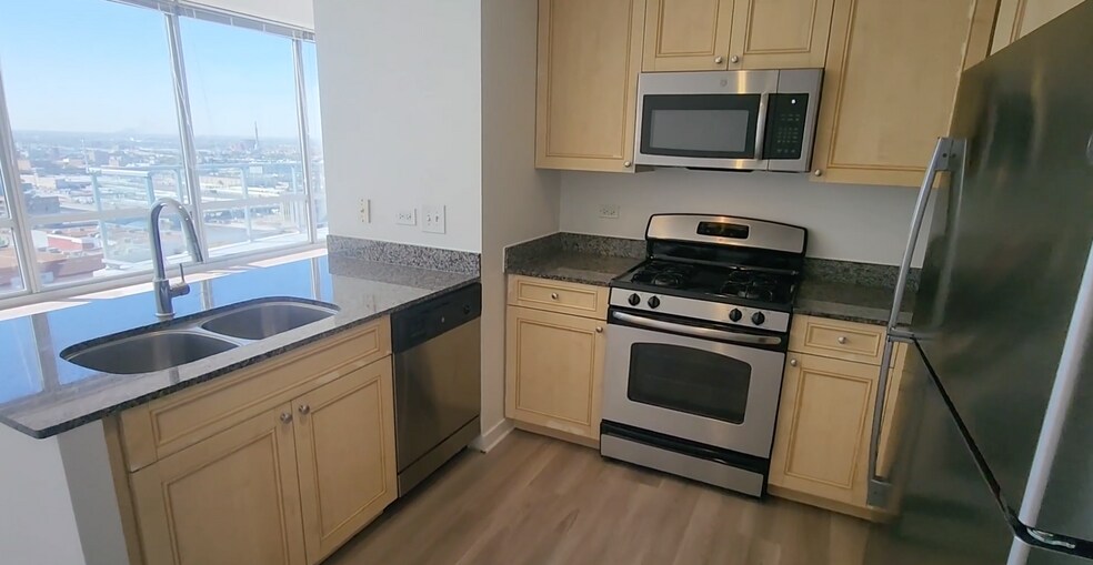 Building Photo - 111 W Polk St