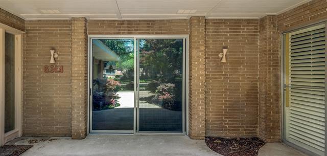 Building Photo - 6314 Bandera Ave