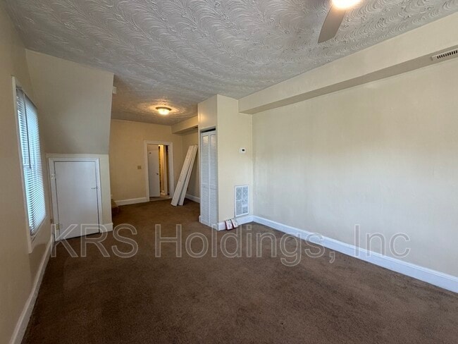 Building Photo - 754 Fremont St