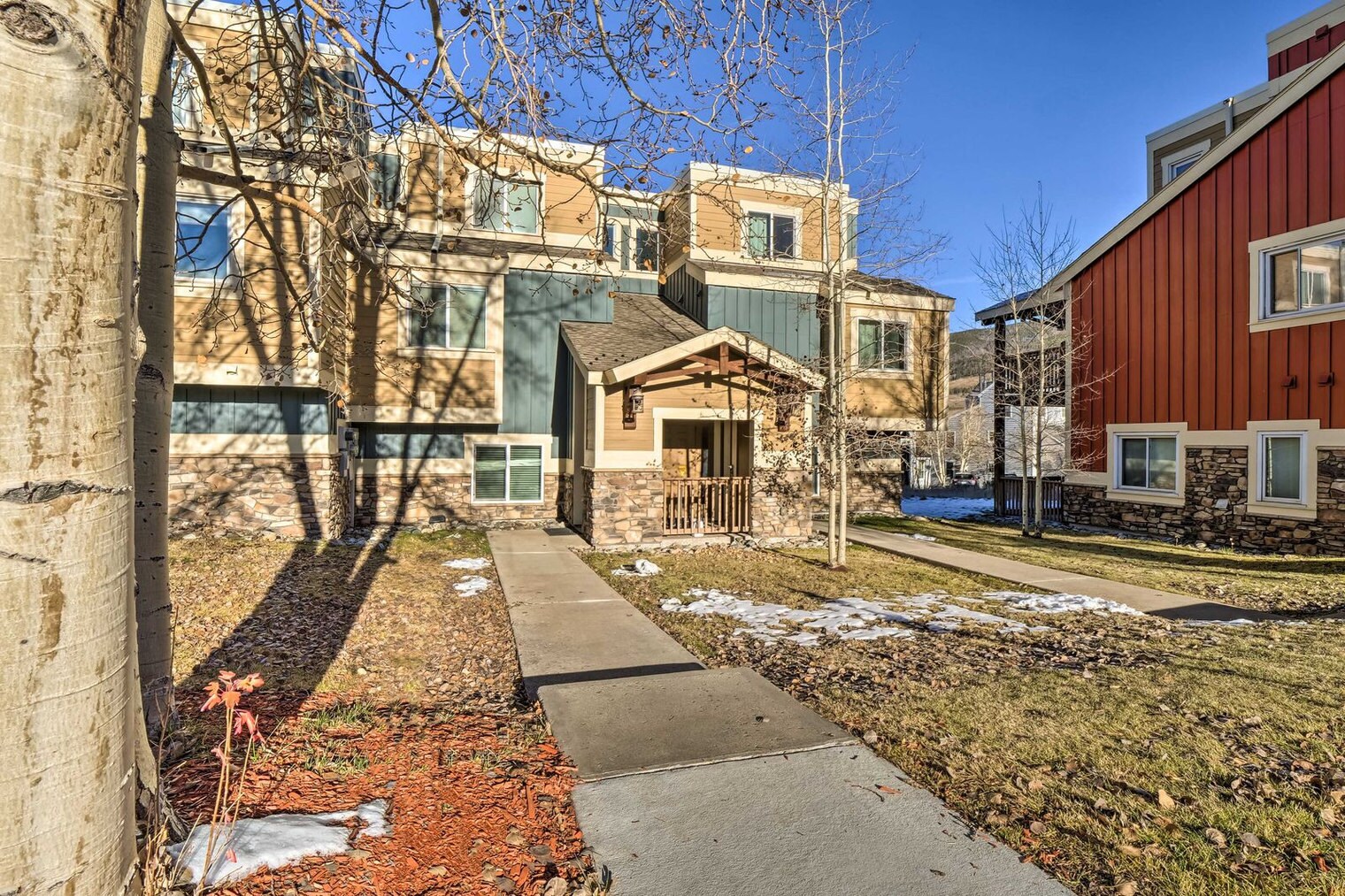 Building Photo - 14 Cove Blvd