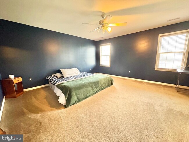 Building Photo - 39 Wild Rose Dr