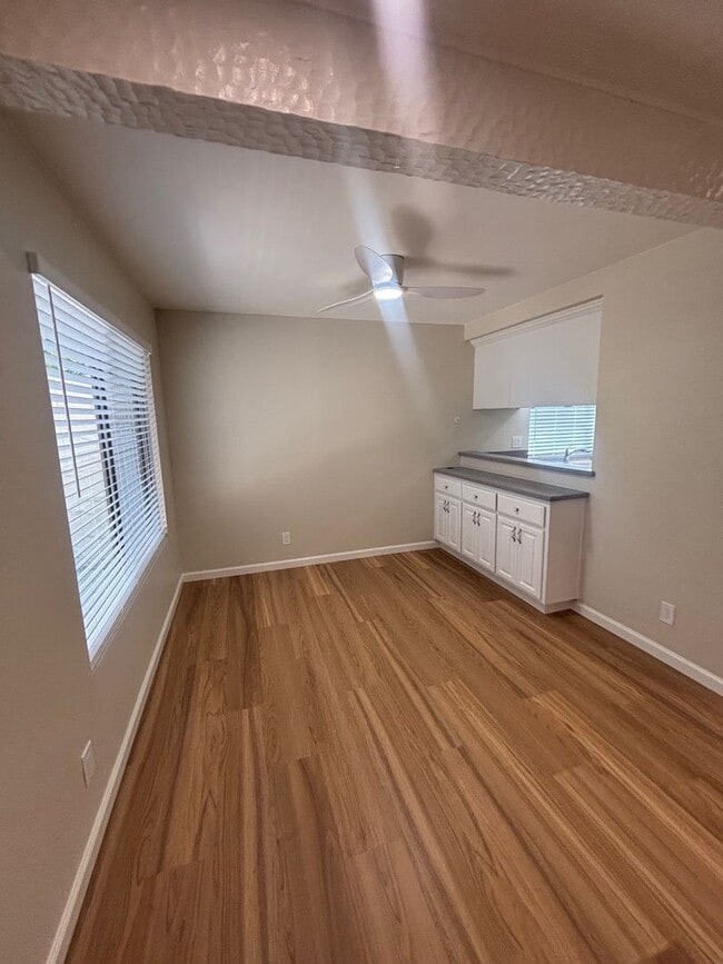 Building Photo - Updated 2 Bedroom 2 Bathroom Brush Creek Villa Condo with A/C